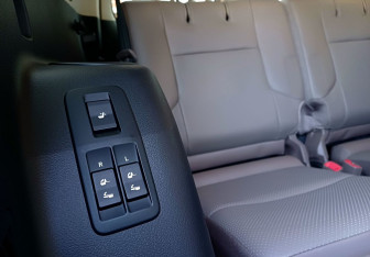 Подержанный автомобиль Lexus GX 2022 года (30 фото)