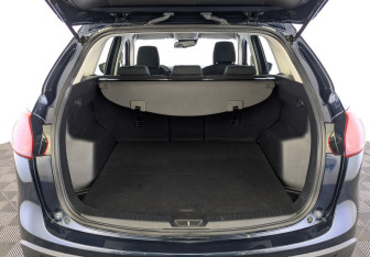 Подержанный автомобиль Mazda CX-5 2015 года (10 фото)