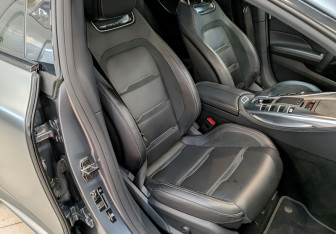 Подержанный автомобиль Mercedes-Benz AMG GT Liftback 2021 года (26 фото)