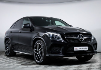 Подержанный автомобиль Mercedes-Benz GLE 2018 года (3 фото)