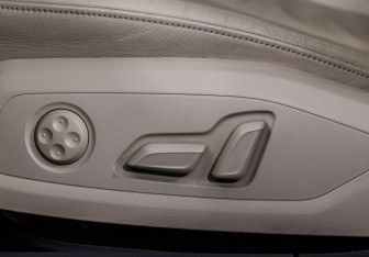 Подержанный автомобиль Audi A5 Liftback 2019 года (16 фото)