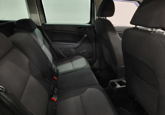 Подержанный автомобиль Skoda Yeti 2012 года (10 фото)