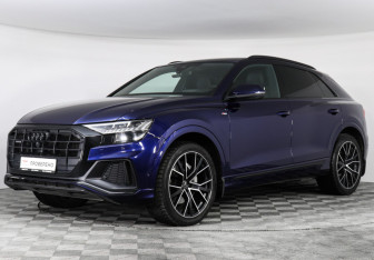 Подержанный автомобиль Audi Q8 2022 года (1 фото)