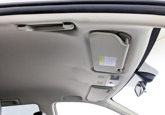 Подержанный автомобиль Mitsubishi Outlander 2022 года (22 фото)