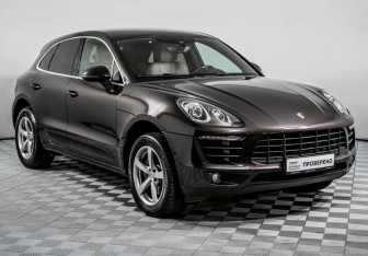 Подержанный автомобиль Porsche Macan 2017 года (3 фото)