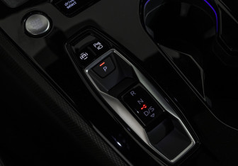 Подержанный автомобиль Audi A5 Liftback 2025 года (20 фото)