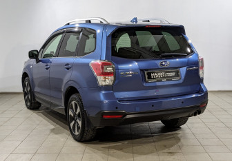 Подержанный автомобиль Subaru Forester Suv 2016 года (7 фото)