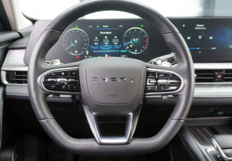 Подержанный автомобиль Chery Arrizo 8 2023 года (14 фото)