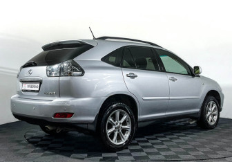 Подержанный автомобиль Lexus RX 2008 года (5 фото)