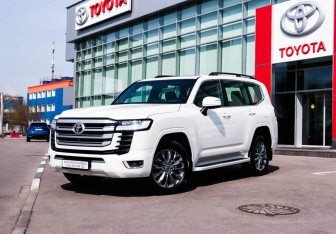 Новый Toyota Land Cruiser Suv 2025 (1 фото)