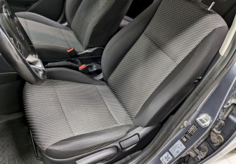 Подержанный автомобиль Kia Rio Sedan 2017 года (14 фото)