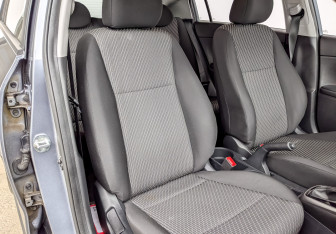Подержанный автомобиль Kia Rio Hatchback 2019 года (22 фото)