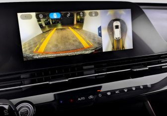 Подержанный автомобиль Omoda C5 2024 года (27 фото)