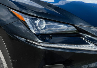 Подержанный автомобиль Lexus NX 2018 года (18 фото)