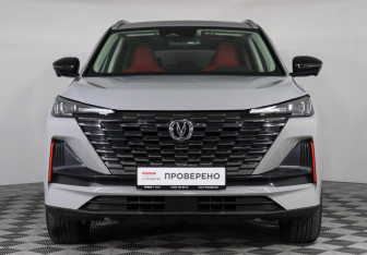 Подержанный автомобиль Changan UNI-S 2024 года (2 фото)