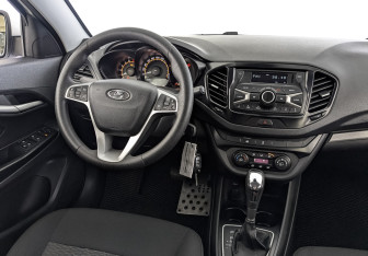 Подержанный автомобиль LADA (ВАЗ) Vesta Sedan 2022 года (28 фото)