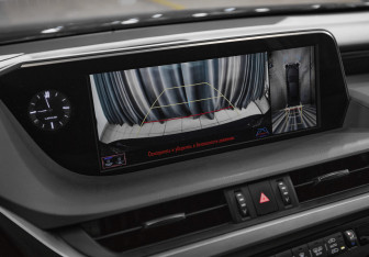 Подержанный автомобиль Lexus ES 2019 года (24 фото)