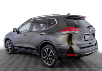 Подержанный автомобиль Nissan X-Trail 2019 года (7 фото)