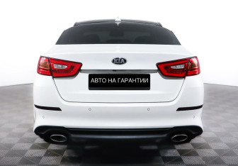 Подержанный автомобиль Kia Optima Sedan 2014 года (6 фото)