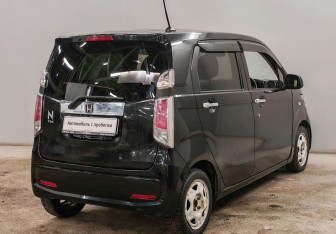 Подержанный автомобиль Honda N-WGN 2016 года (5 фото)
