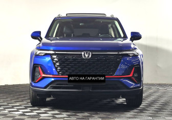 Подержанный автомобиль Changan CS35PLUS 2022 года (2 фото)