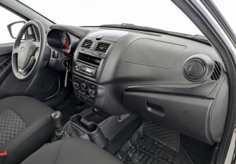 Подержанный автомобиль LADA (ВАЗ) Granta Sedan 2023 года (11 фото)