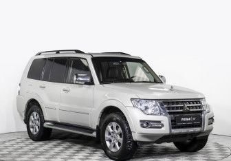 Подержанный автомобиль Mitsubishi Pajero 2021 года (3 фото)
