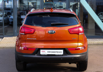 Подержанный автомобиль Kia Sportage 2014 года (5 фото)
