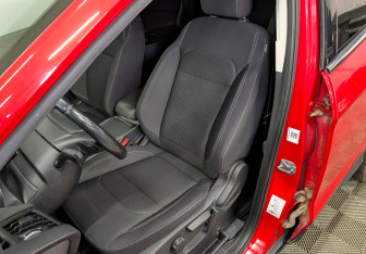 Подержанный автомобиль Ford Kuga 2017 года (20 фото)