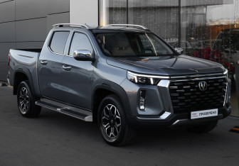 Подержанный автомобиль Changan Hunter Plus 2023 года (3 фото)