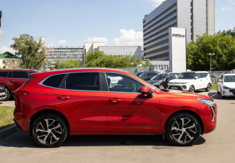 Подержанный автомобиль Haval Jolion 2023 года (3 фото)