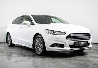 Подержанный автомобиль Ford Mondeo Sedan 2015 года (3 фото)