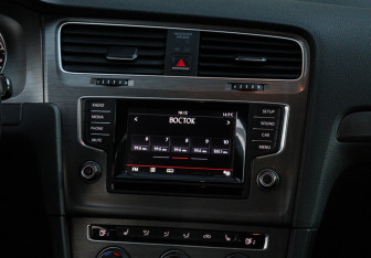 Подержанный автомобиль Volkswagen Golf Hatchback 2012 года (10 фото)