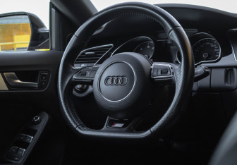 Подержанный автомобиль Audi A5 Liftback 2016 года (16 фото)