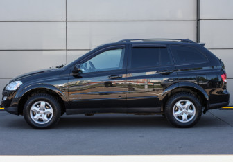 Подержанный автомобиль SsangYong Kyron 2014 года (8 фото)