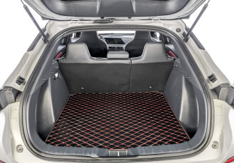 Подержанный автомобиль Changan UNI-T 2020 года (10 фото)