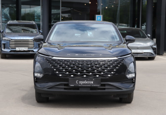 Подержанный автомобиль Omoda C5 2024 года (2 фото)