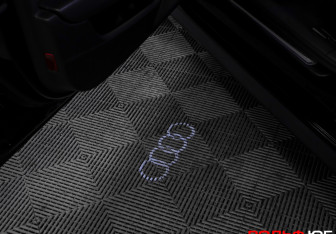 Подержанный автомобиль Audi A6 Sedan 2017 года (21 фото)