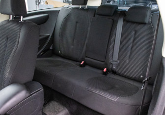 Подержанный автомобиль Citroen C4 Hatchback 2008 года (11 фото)