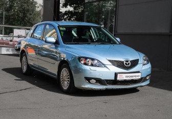 Подержанный автомобиль Mazda 3 Hatchback 2008 года (3 фото)