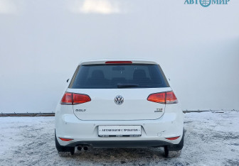 Подержанный автомобиль Volkswagen Golf Hatchback 2013 года (6 фото)