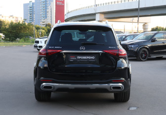 Подержанный автомобиль Mercedes-Benz GLE 2021 года (6 фото)
