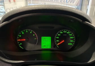 Подержанный автомобиль LADA (ВАЗ) Granta Liftback 2017 года (18 фото)