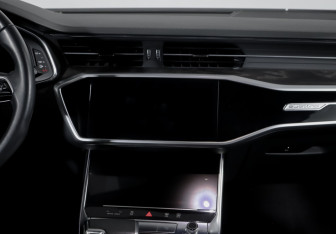 Подержанный автомобиль Audi A7 2021 года (13 фото)