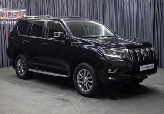 Подержанный автомобиль Toyota Land Cruiser Prado 2020 года (3 фото)
