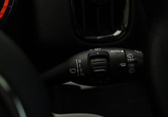 Подержанный автомобиль MINI Countryman 2017 года (14 фото)
