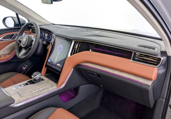 Новый Hongqi HS7 2025 (9 фото)