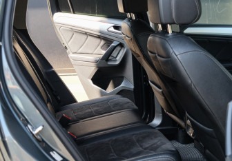 Подержанный автомобиль Volkswagen Tiguan 2021 года (8 фото)