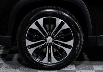 Подержанный автомобиль Chevrolet Captiva 2022 года (15 фото)
