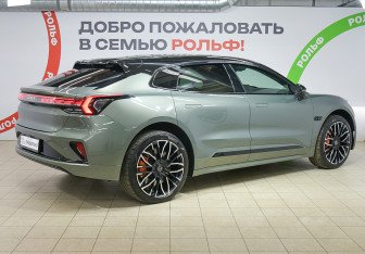 Подержанный автомобиль Zeekr 001 2024 года (4 фото)